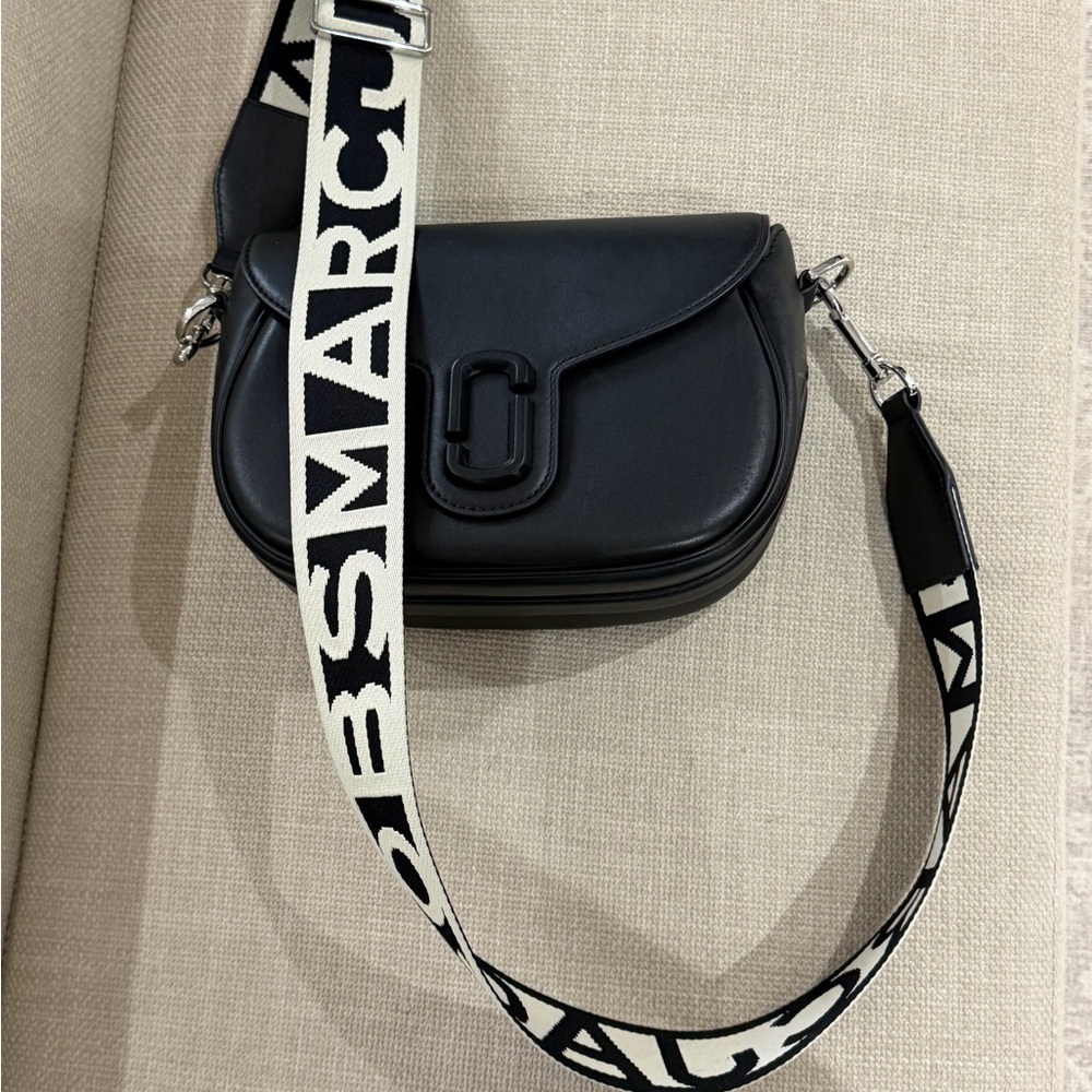 Marc Jacobs Leather Saddle Crossbody Bag Black NWOT